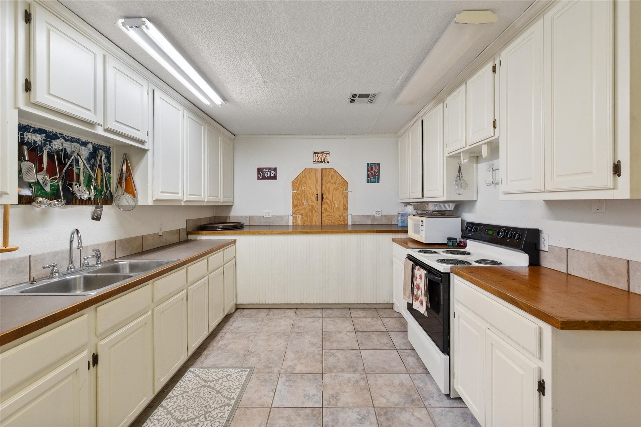 3640 N Business 45 Corsicana TX 75110
