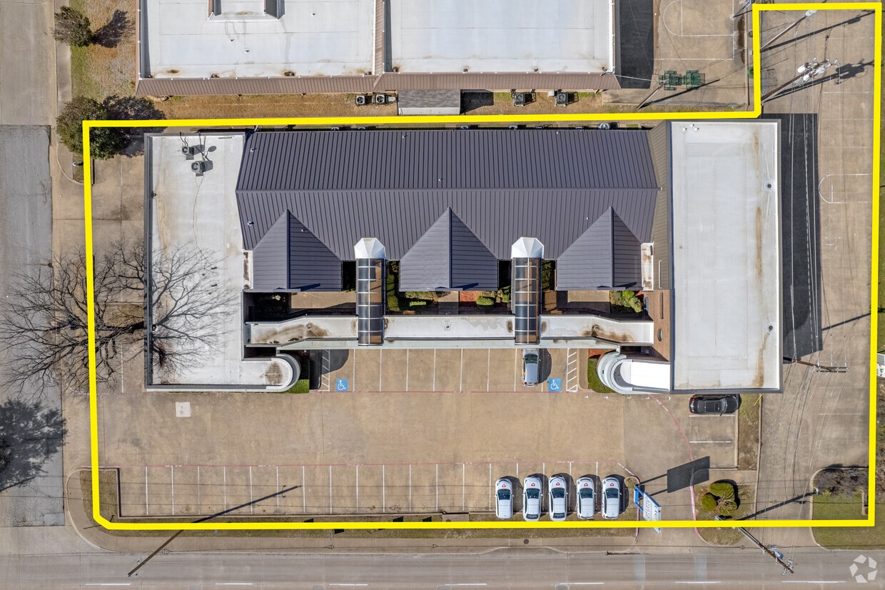1701 N Hampton Road Desoto TX 75115