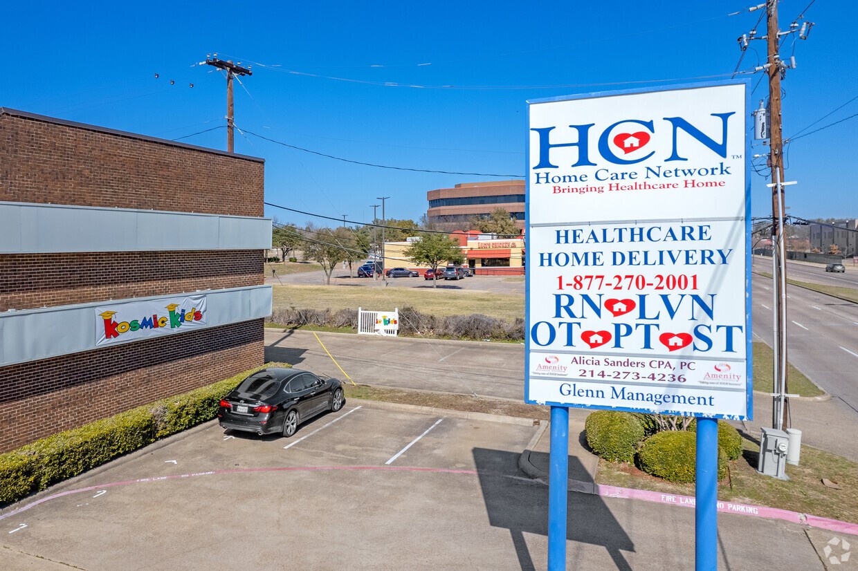 1701 N Hampton Road Desoto TX 75115