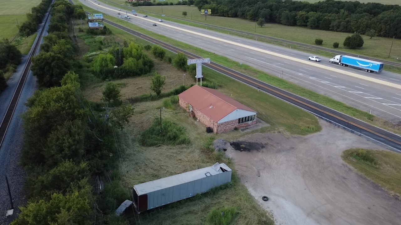 7002 S Interstate Highway 45 W Corsicana TX 75109