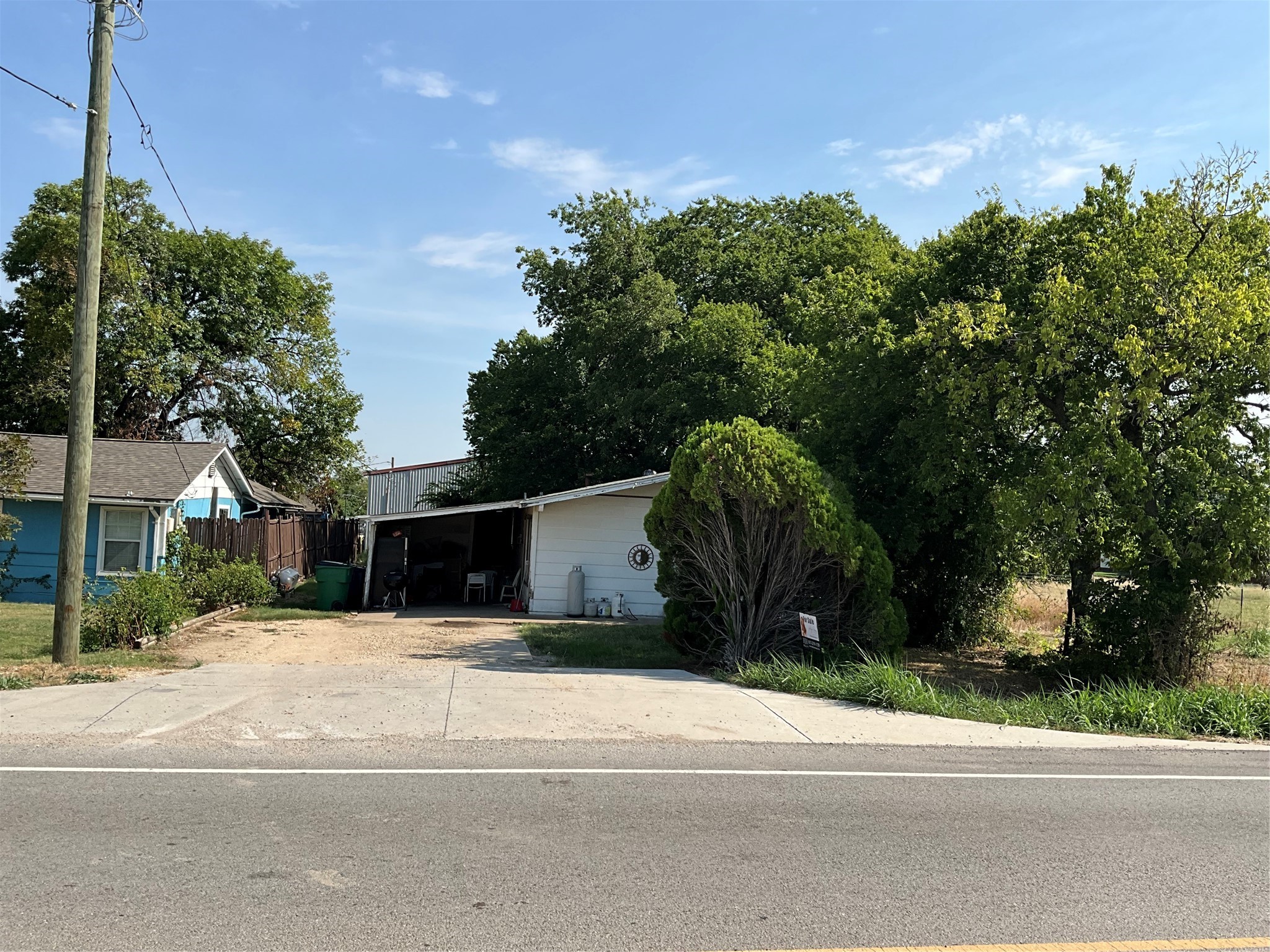 307 E 5th Street Justin TX 76247