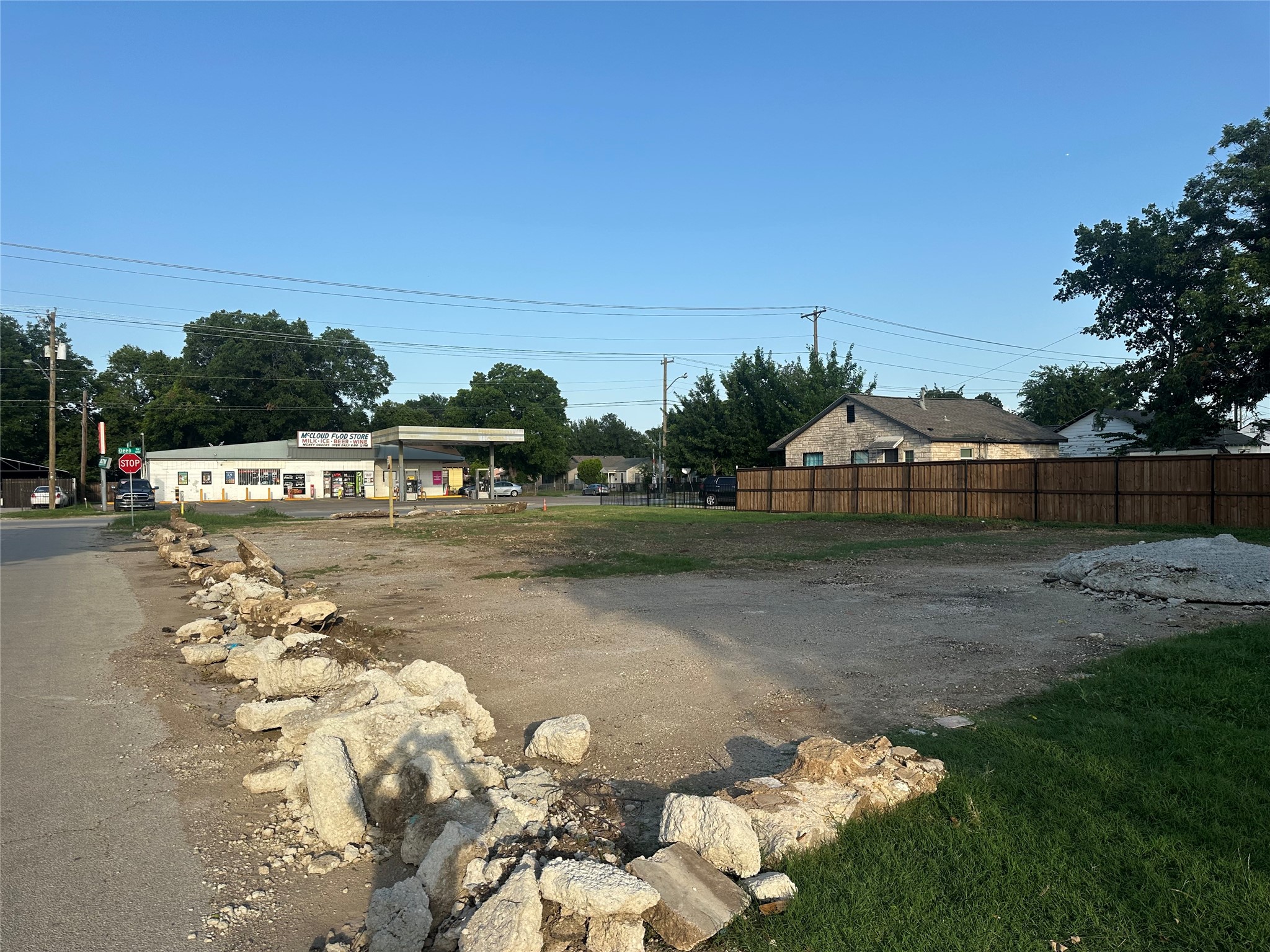 3209 Deen Road Fort Worth TX 76106