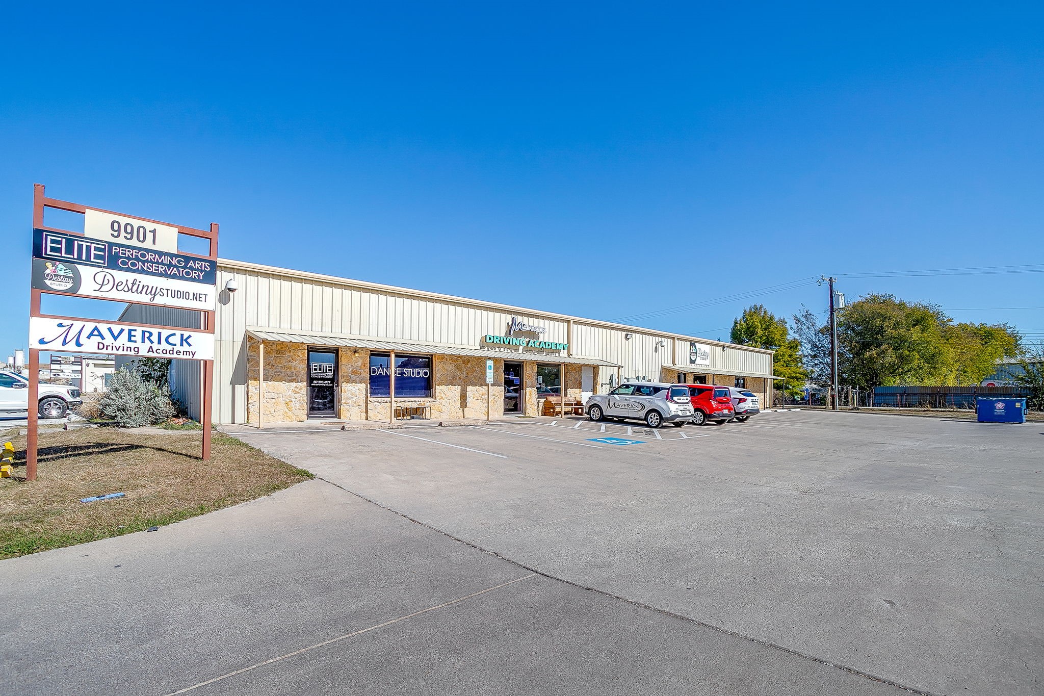 9899 E Bankhead Highway Willow Park TX 76008