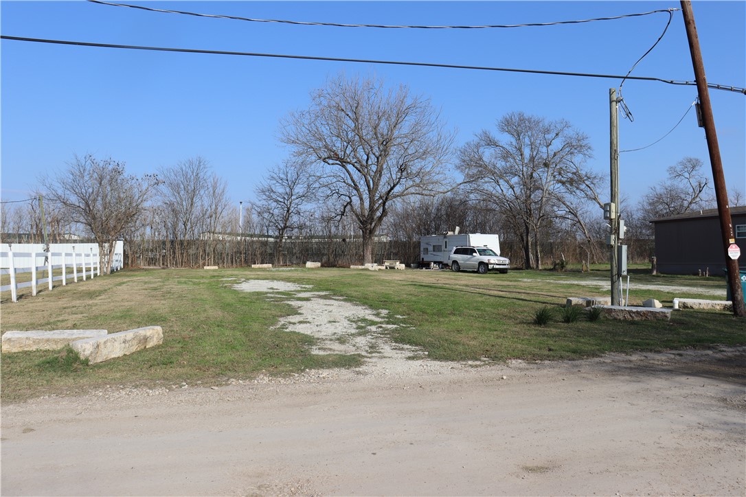 310 W Burleson Mart TX 76664