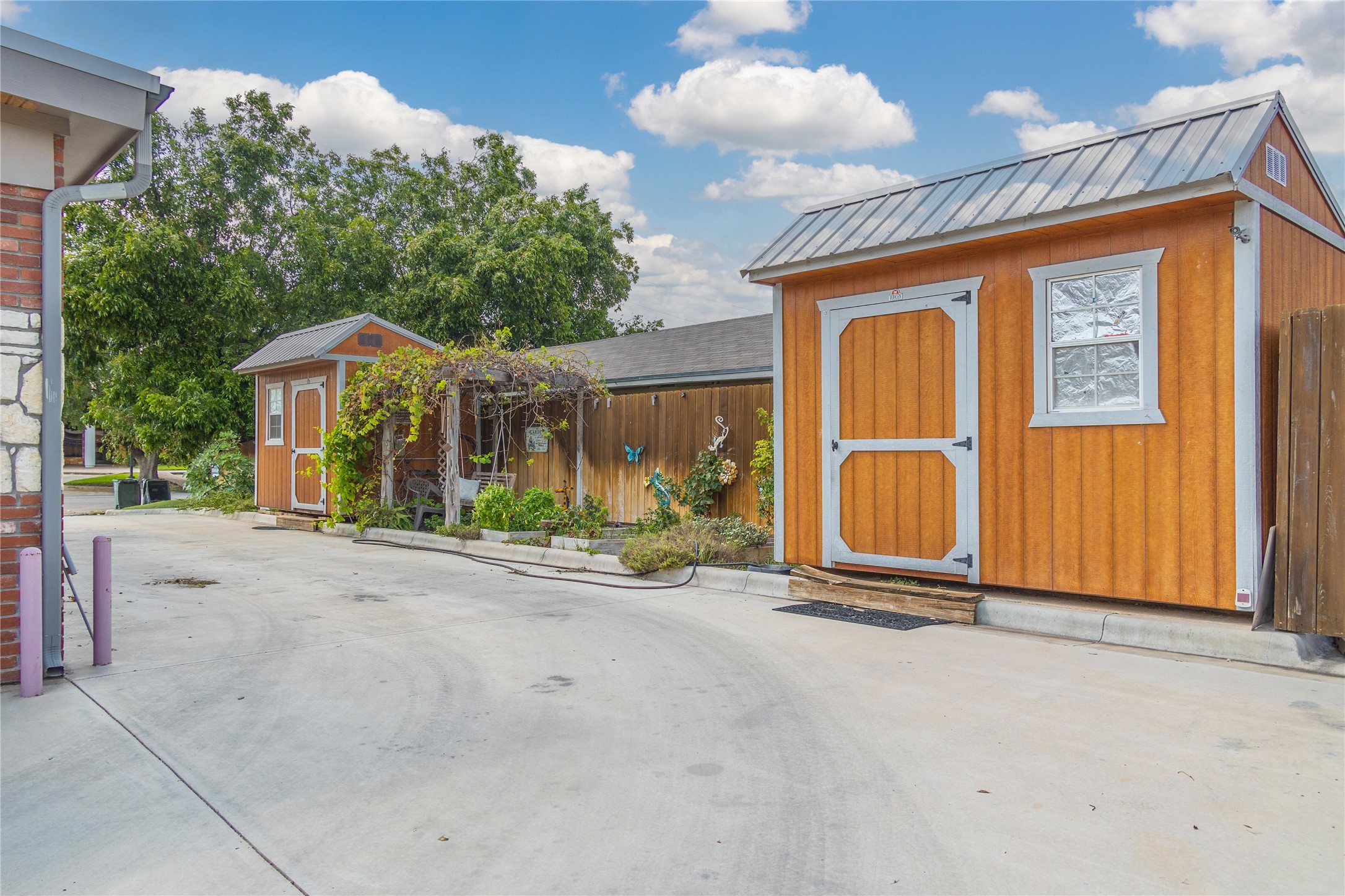 301 E Brown Street San Saba TX 76877