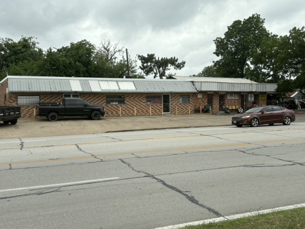 1601 N Kaufman Street Ennis TX 75119