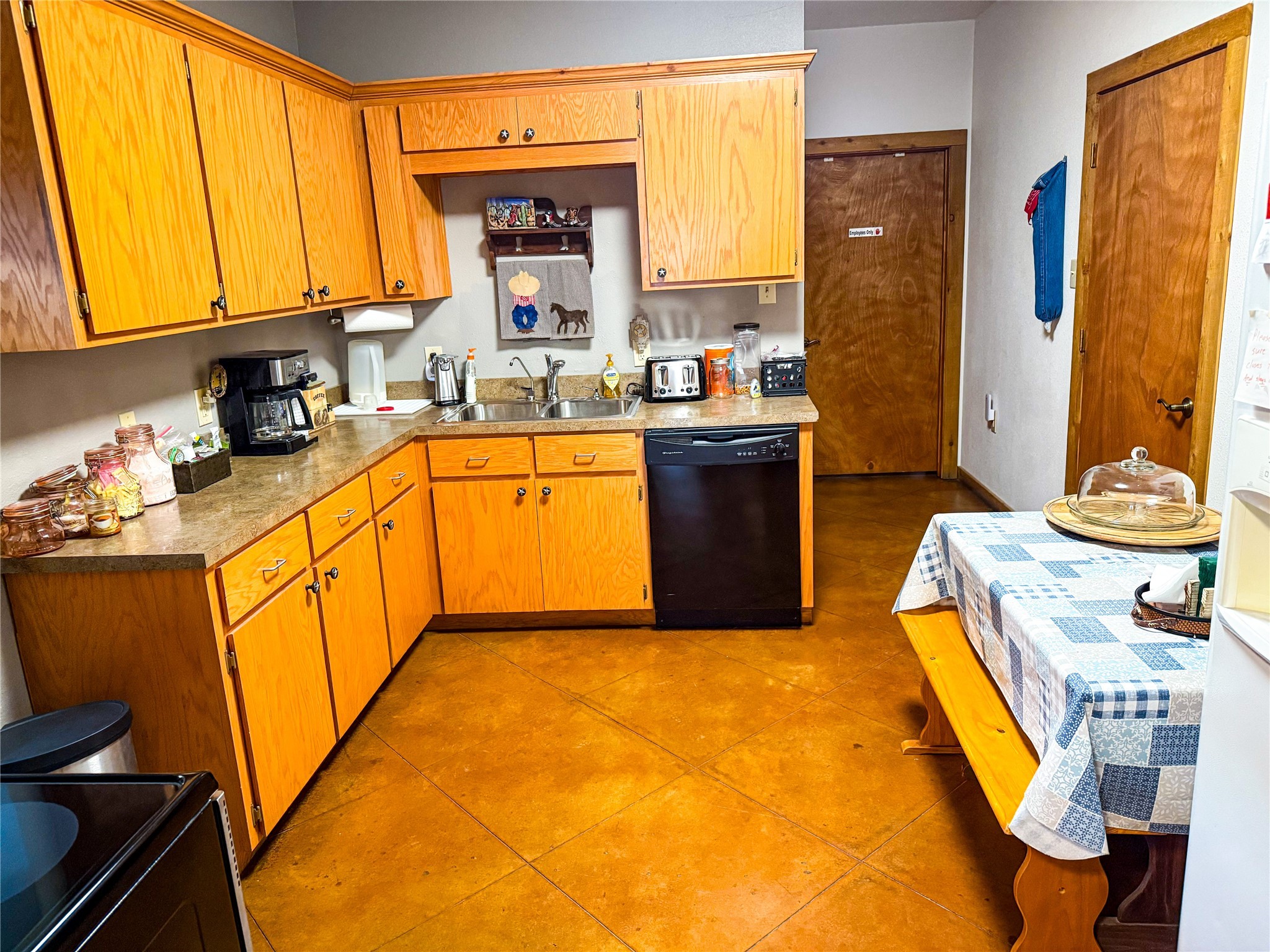 300 E Main Street Eastland TX 76448