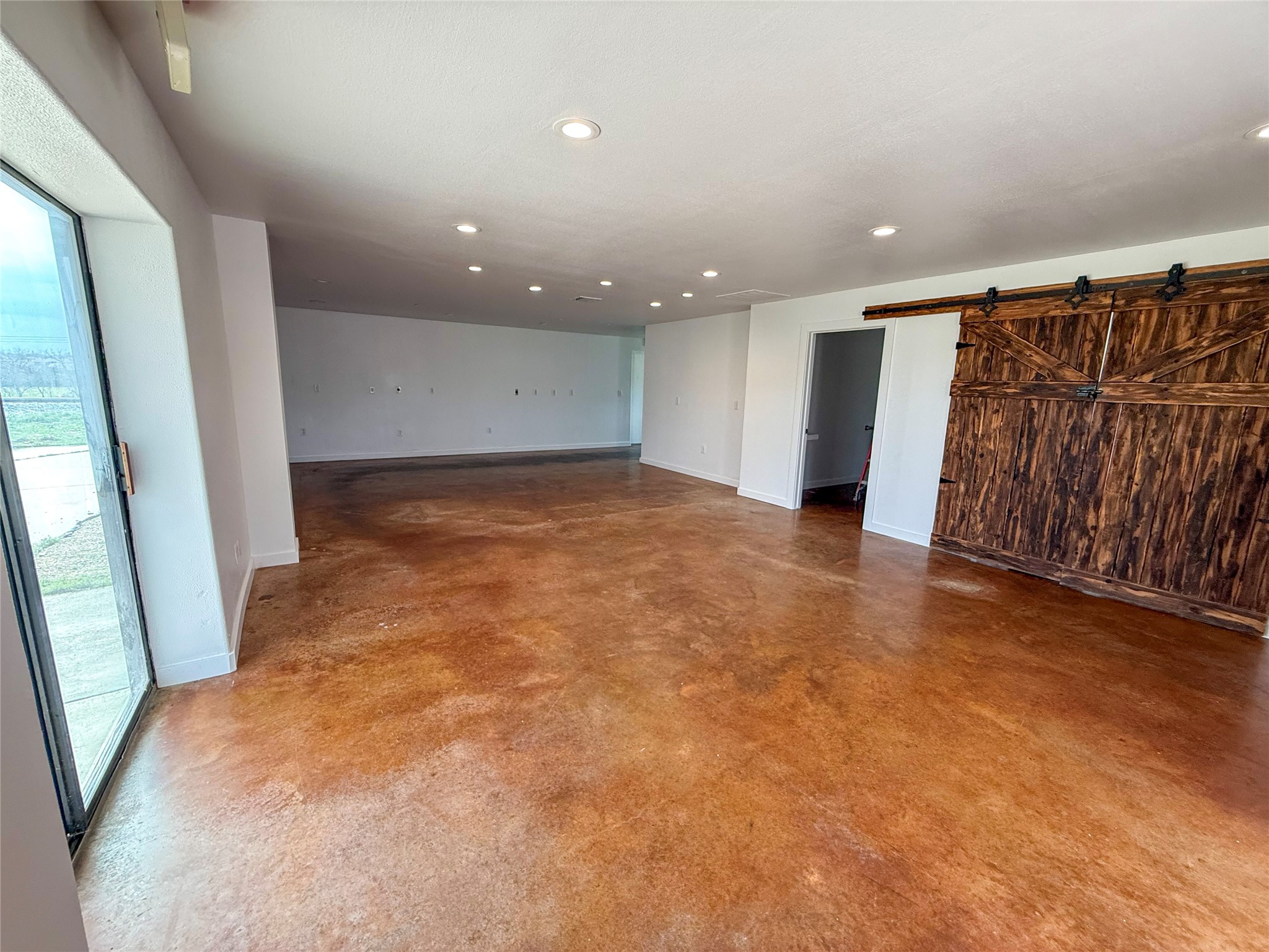 300 E Railroad Avenue Godley TX 76044