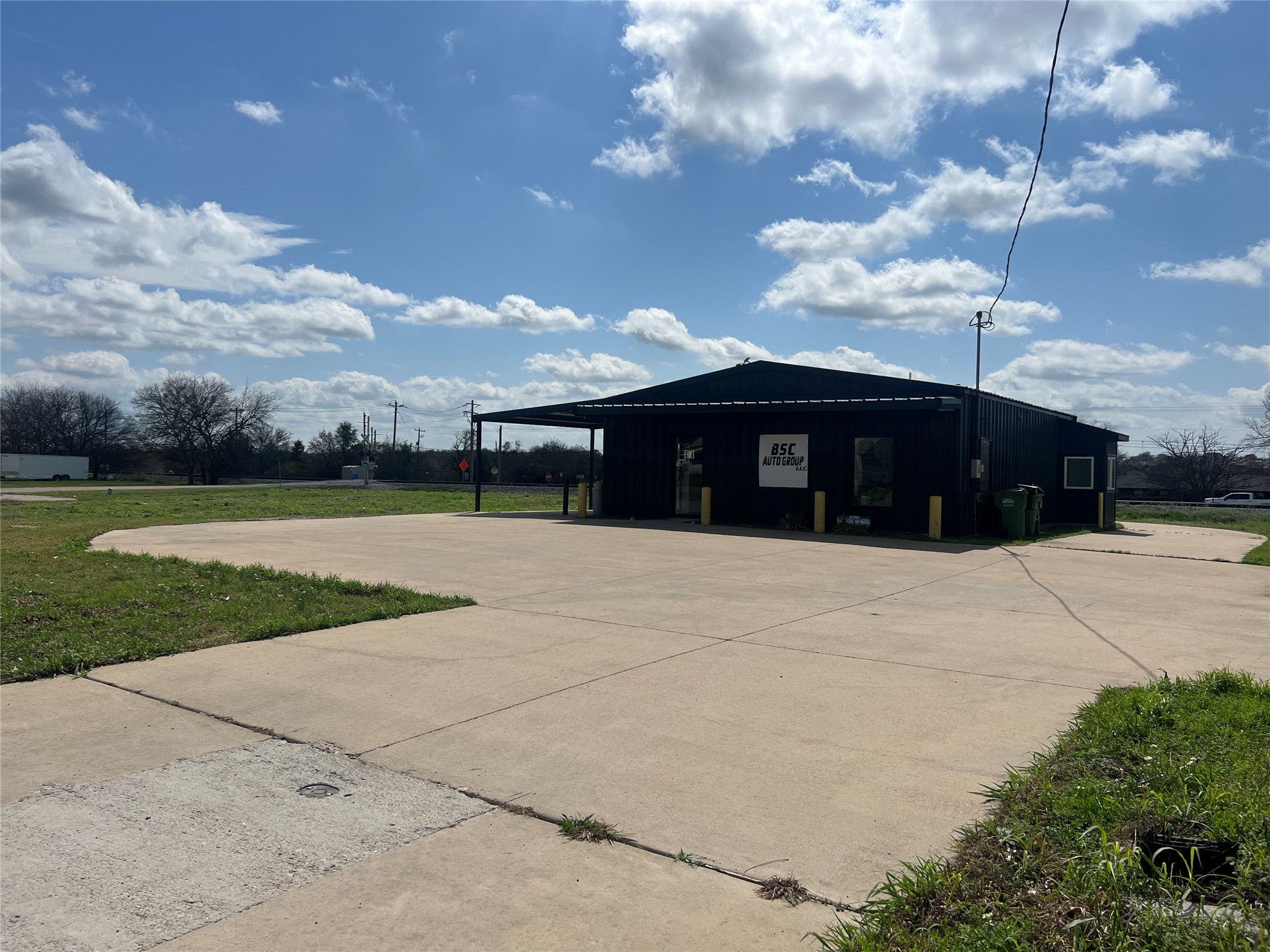 300 E Railroad Avenue Godley TX 76044