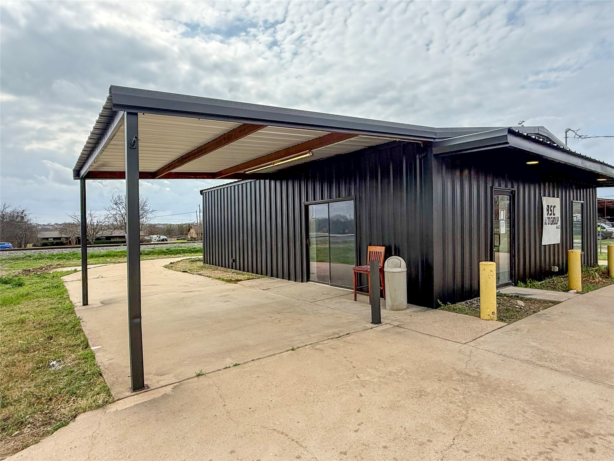300 E Railroad Avenue Godley TX 76044