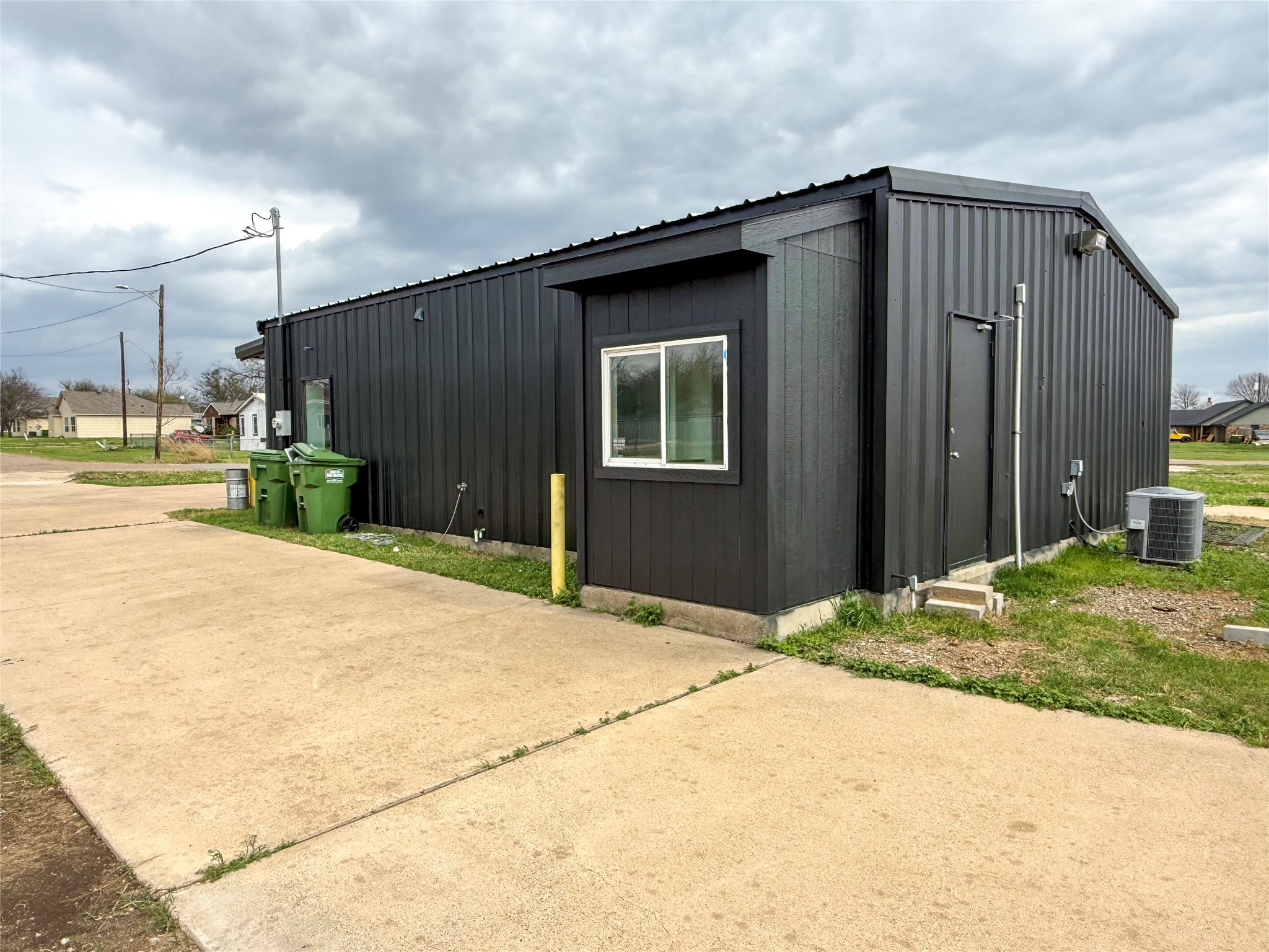 300 E Railroad Avenue Godley TX 76044