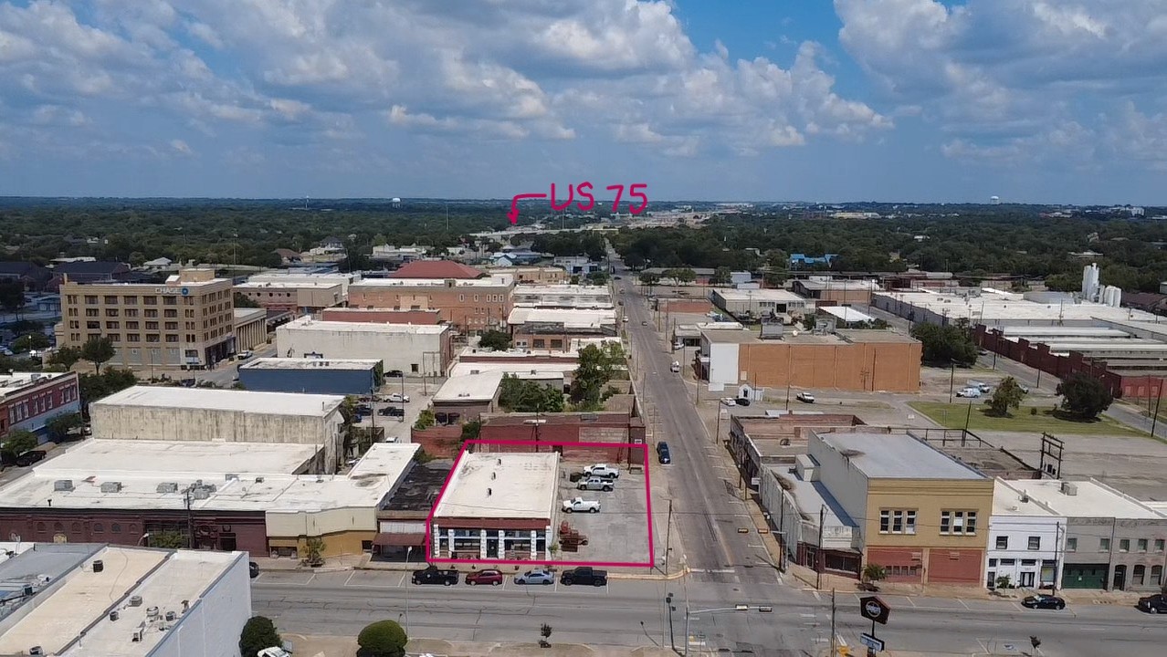 117 E Houston Street Sherman TX 75090