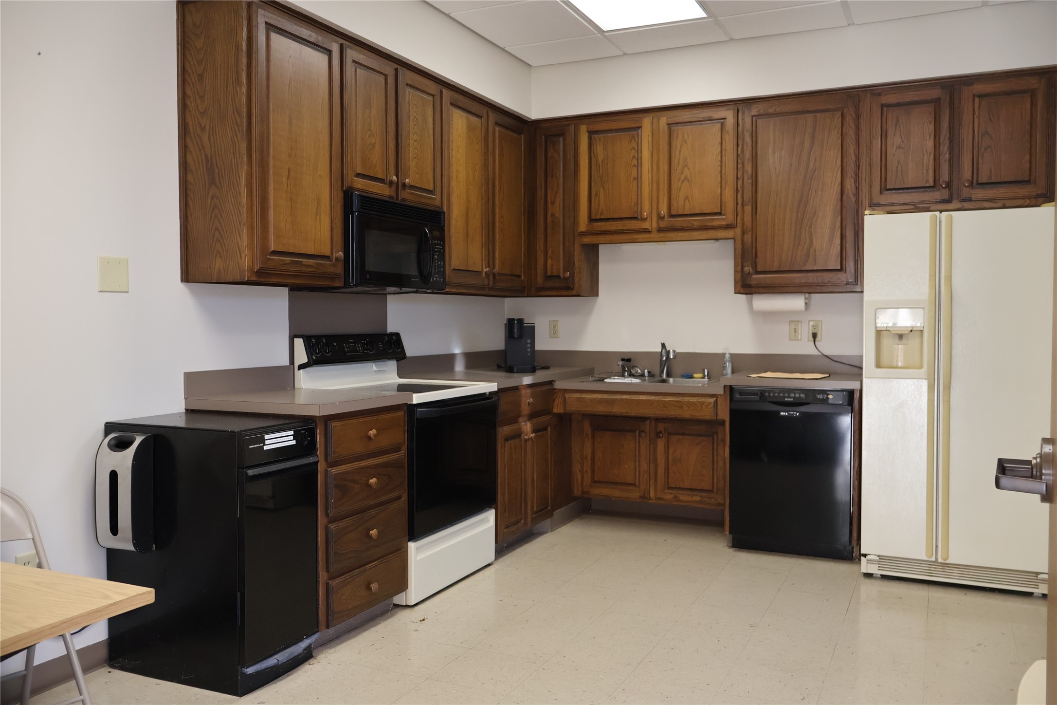 330 Grapevine Highway Hurst TX 76054