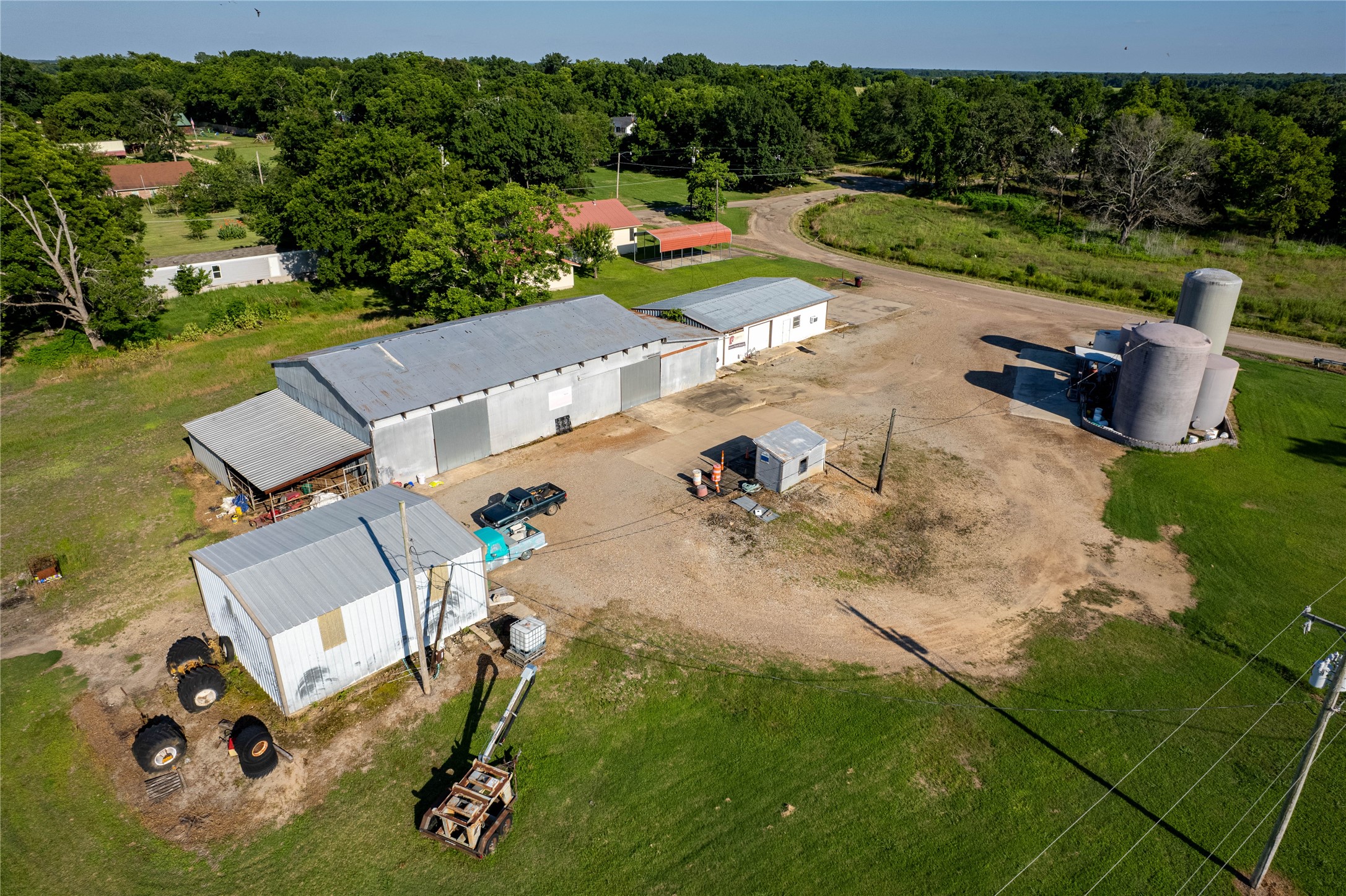 174 Choctaw Street Deport TX 75435