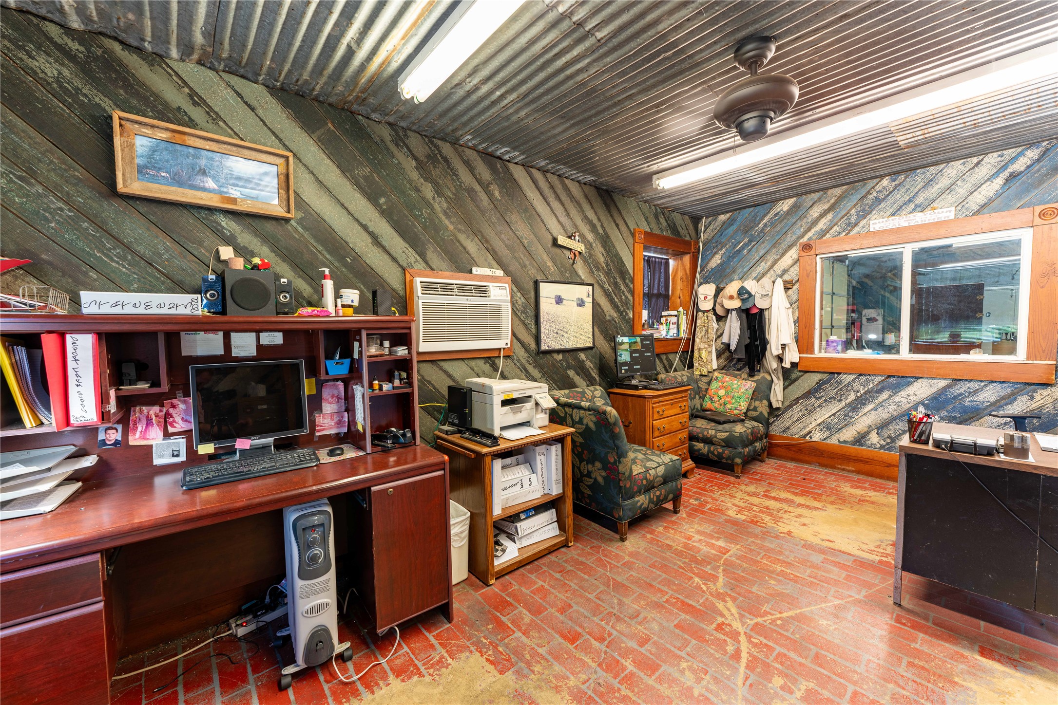 174 Choctaw Street Deport TX 75435