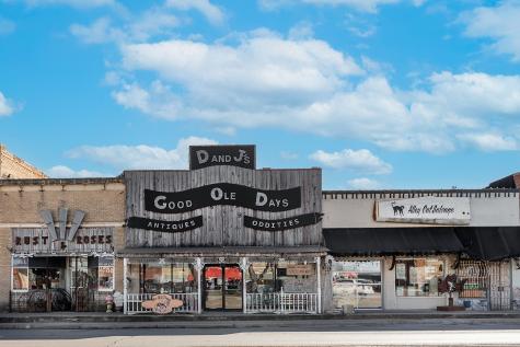 107,109,115 W Commerce Street Brady TX 76825