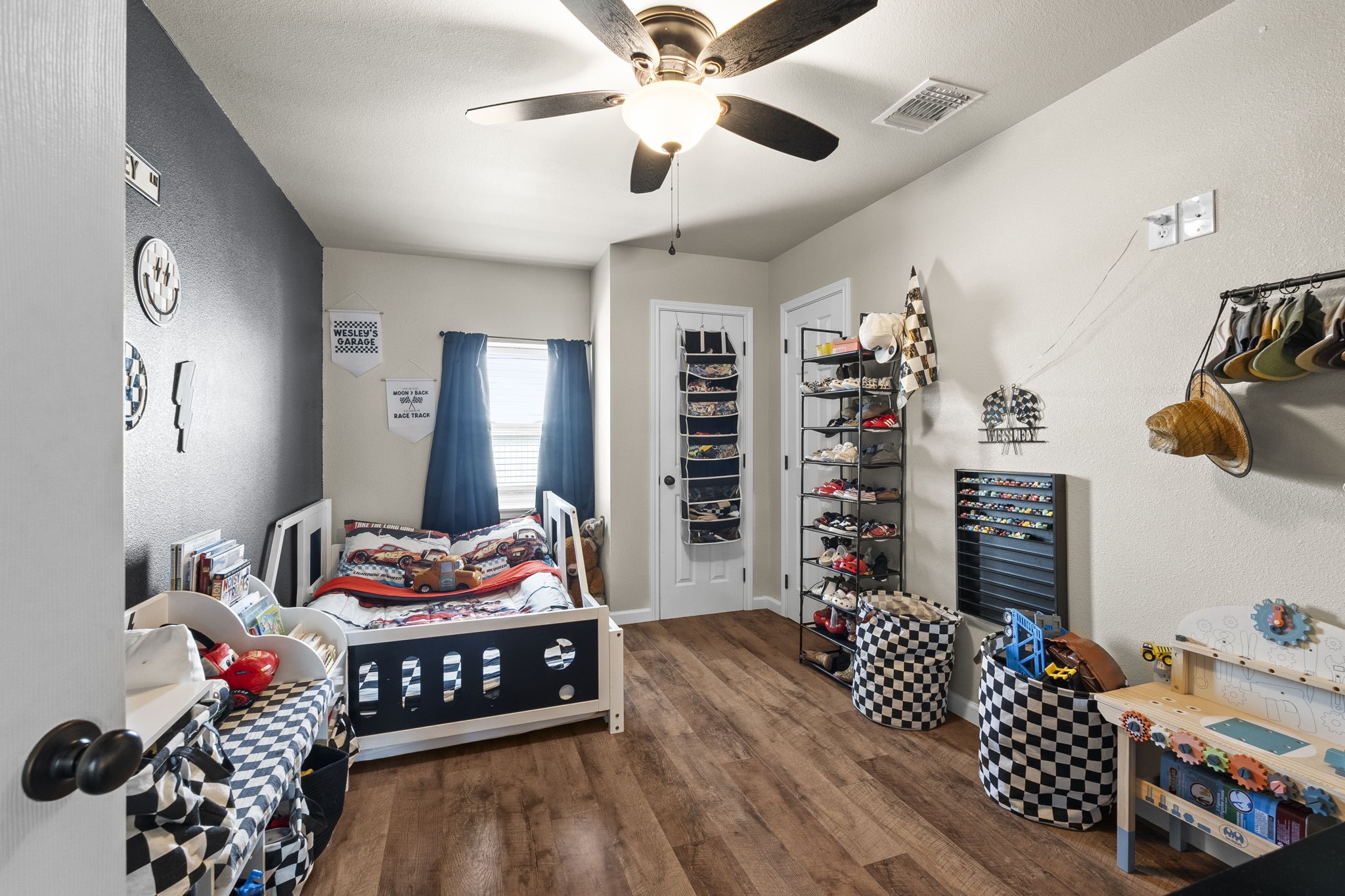 1404 Mcconnell Road Gunter TX 75058