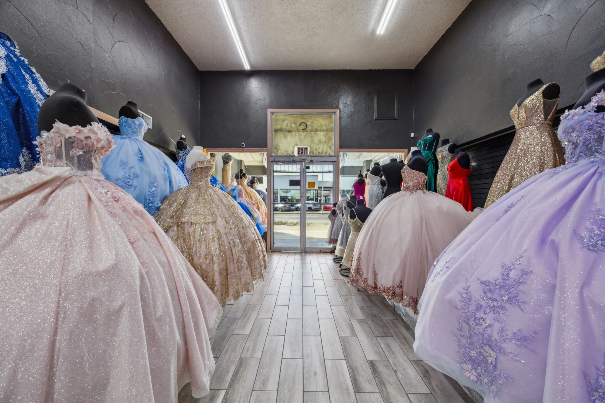 215 W Jefferson Boulevard Dallas TX 75208