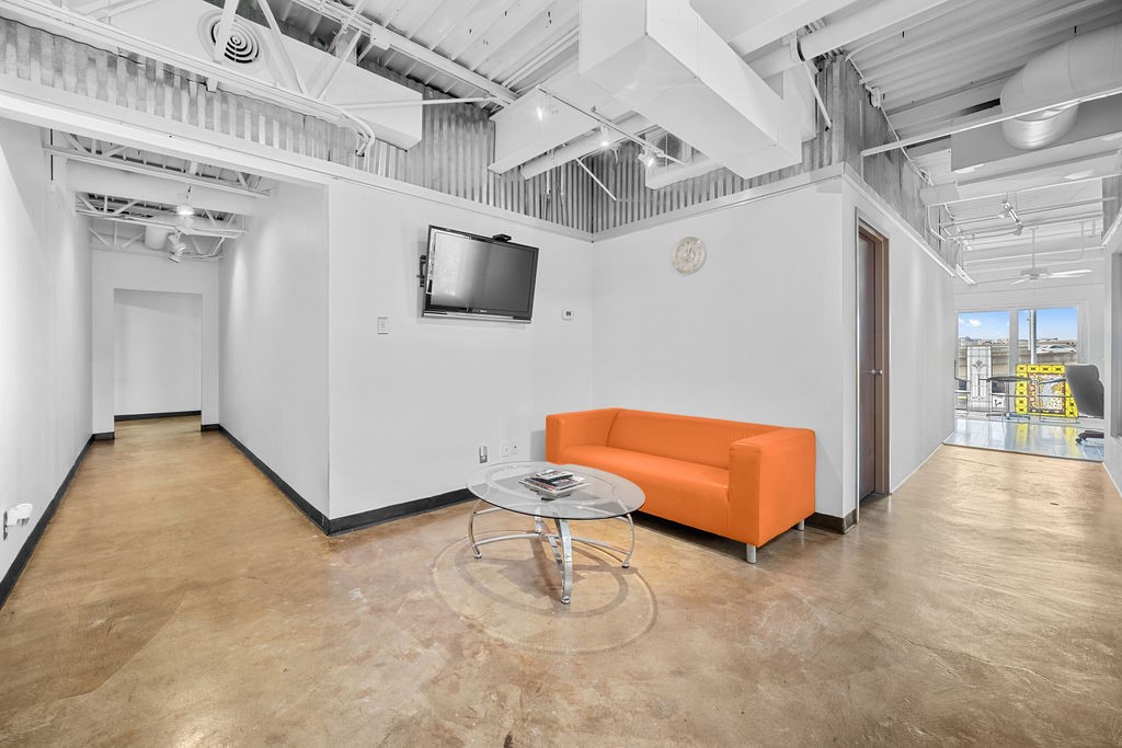 2909 San Jacinto Dallas TX 75204