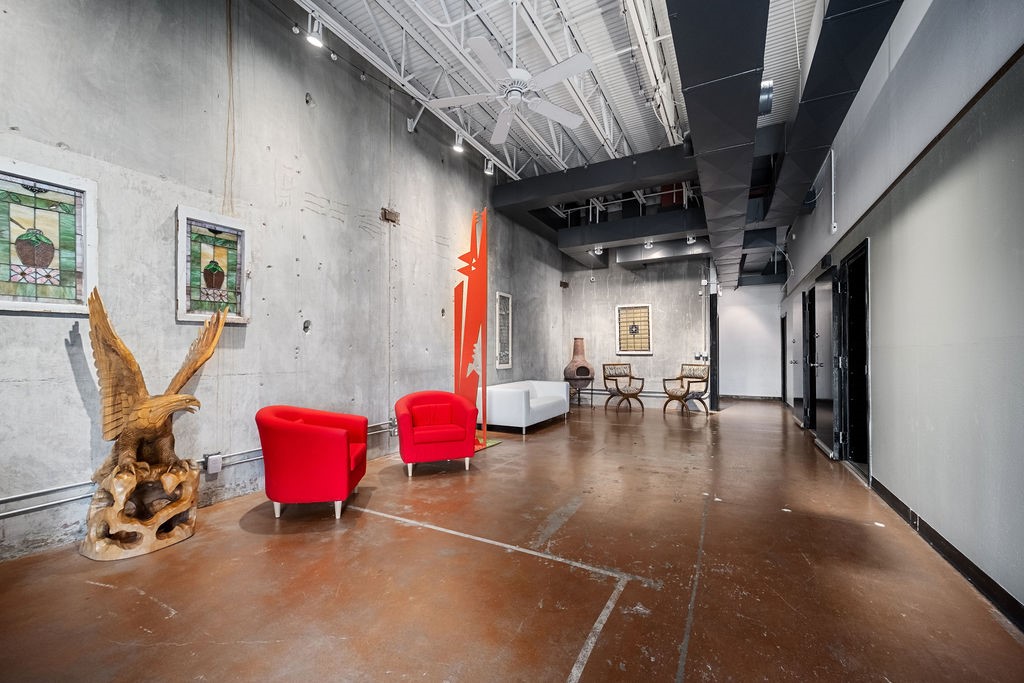 2909 San Jacinto Dallas TX 75204