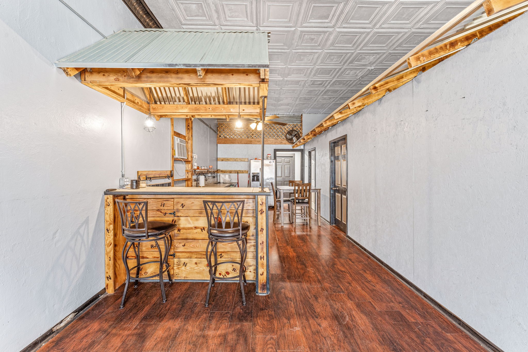 140 S Texas Street De Leon TX 76444