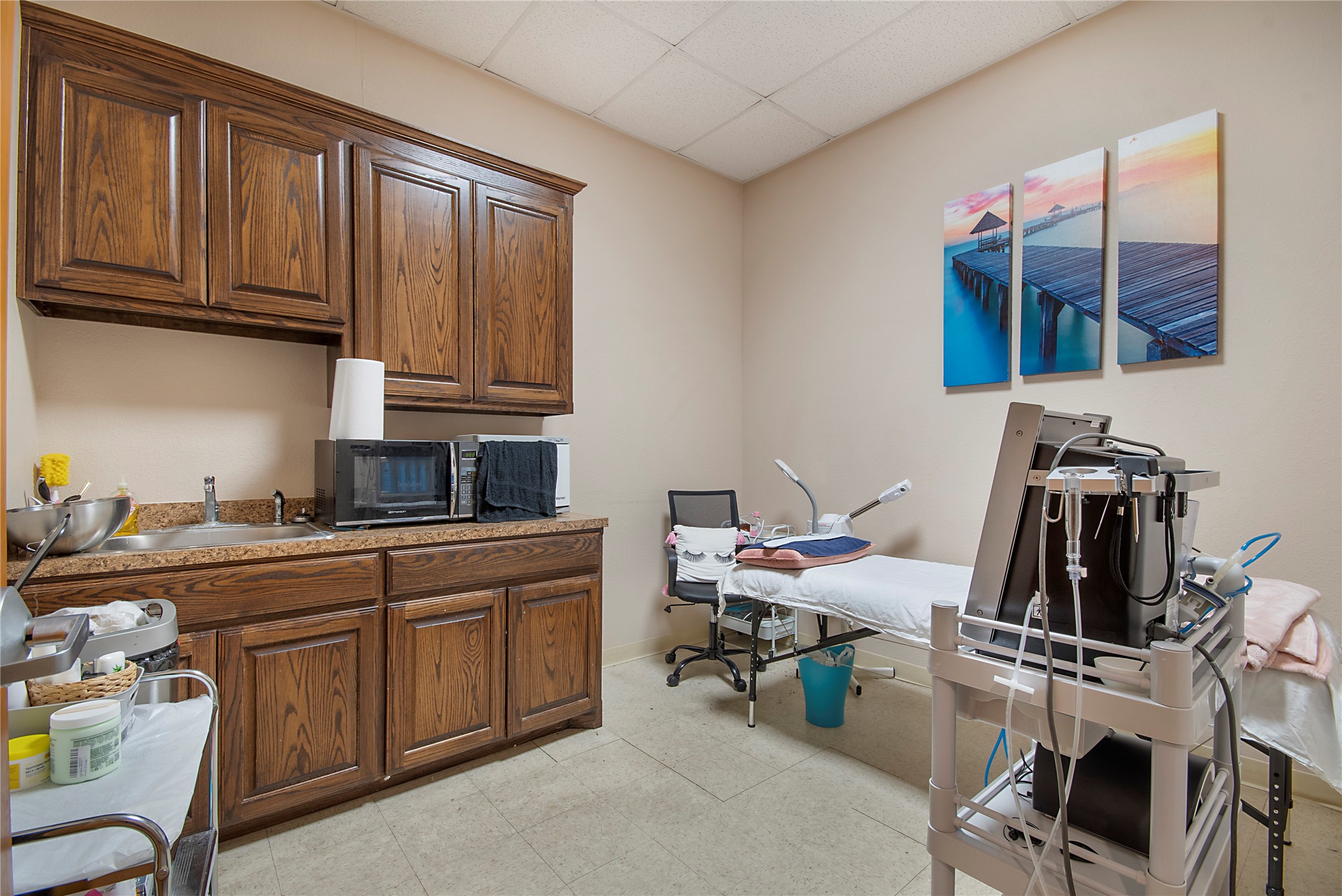 1834 Keller Parkway Keller TX 76248