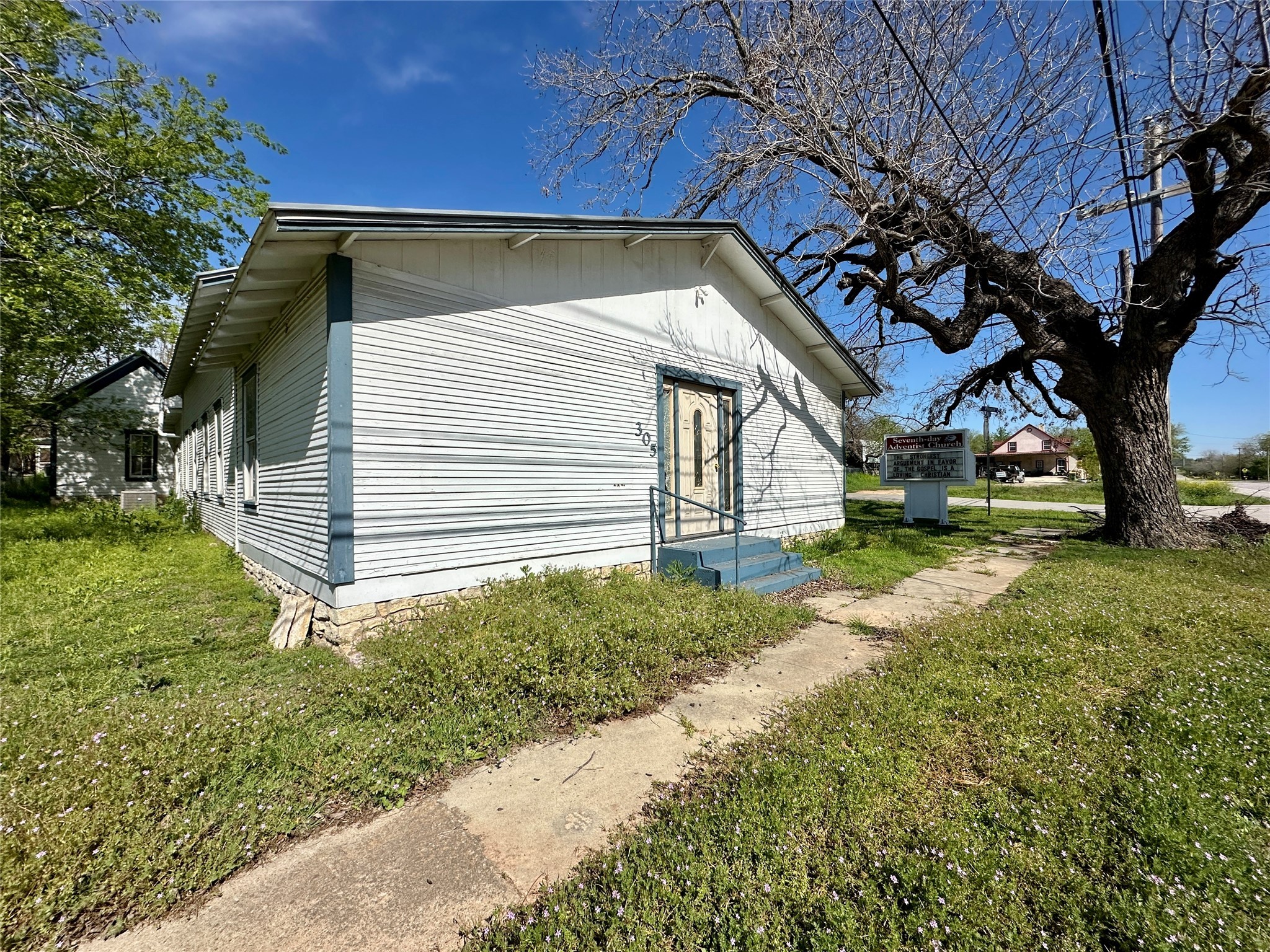 306 Cedar Street Hico TX 76457