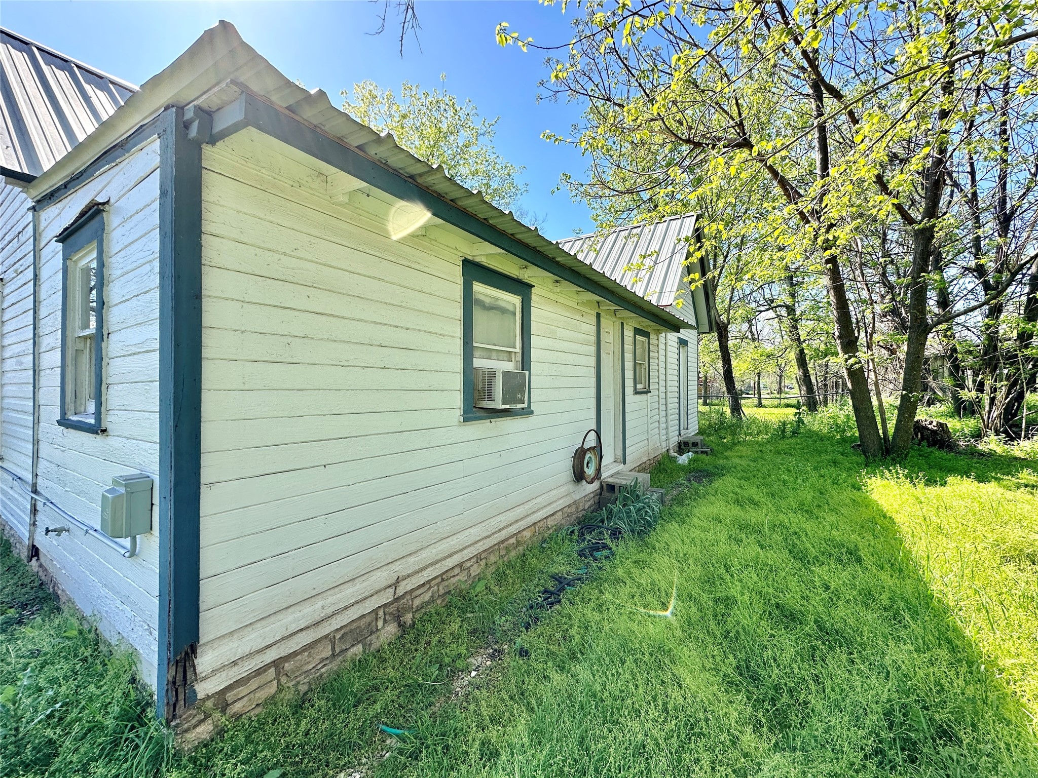 306 Cedar Street Hico TX 76457