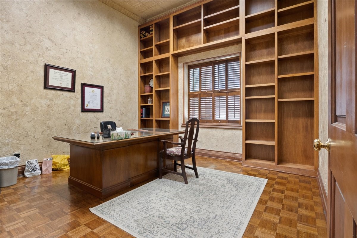 11 N Main Street Cleburne TX 76033