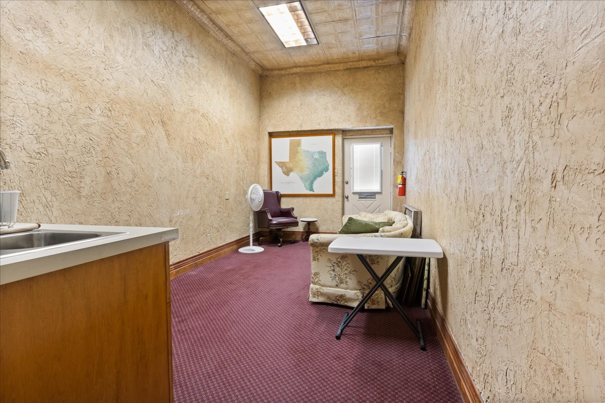 11 N Main Street Cleburne TX 76033