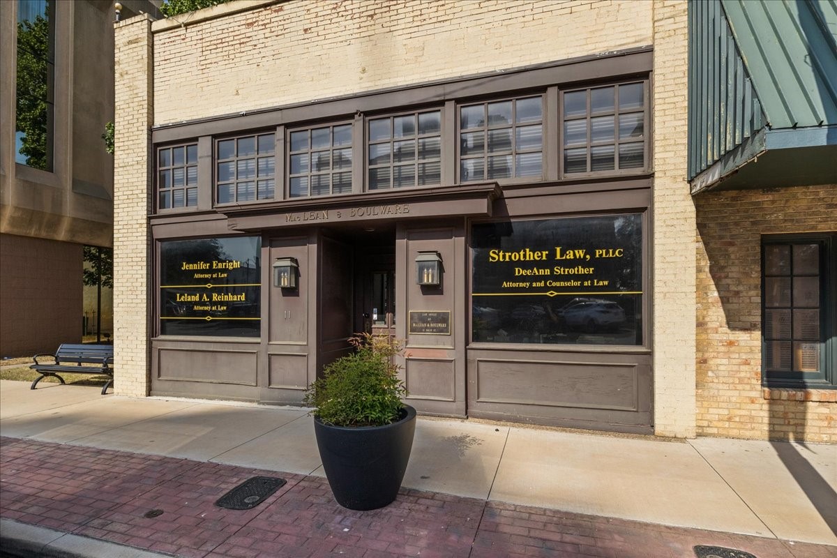 11 N Main Street Cleburne TX 76033