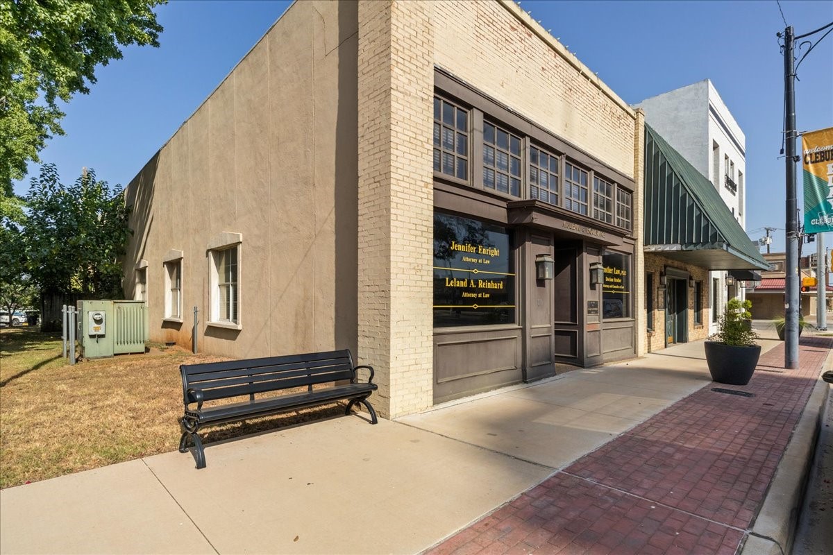 11 N Main Street Cleburne TX 76033