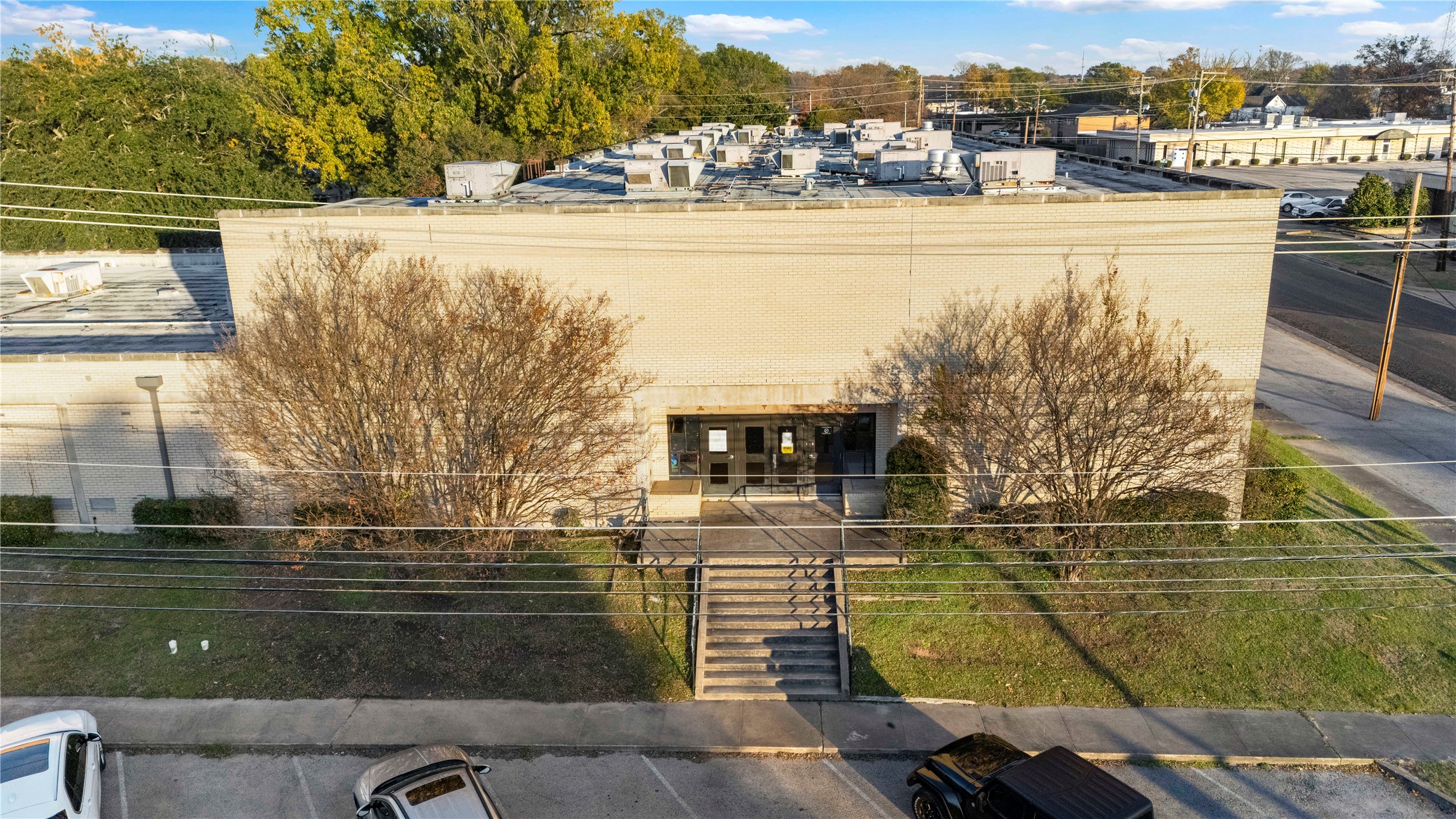 500 E Magrill Street Longview TX 75601
