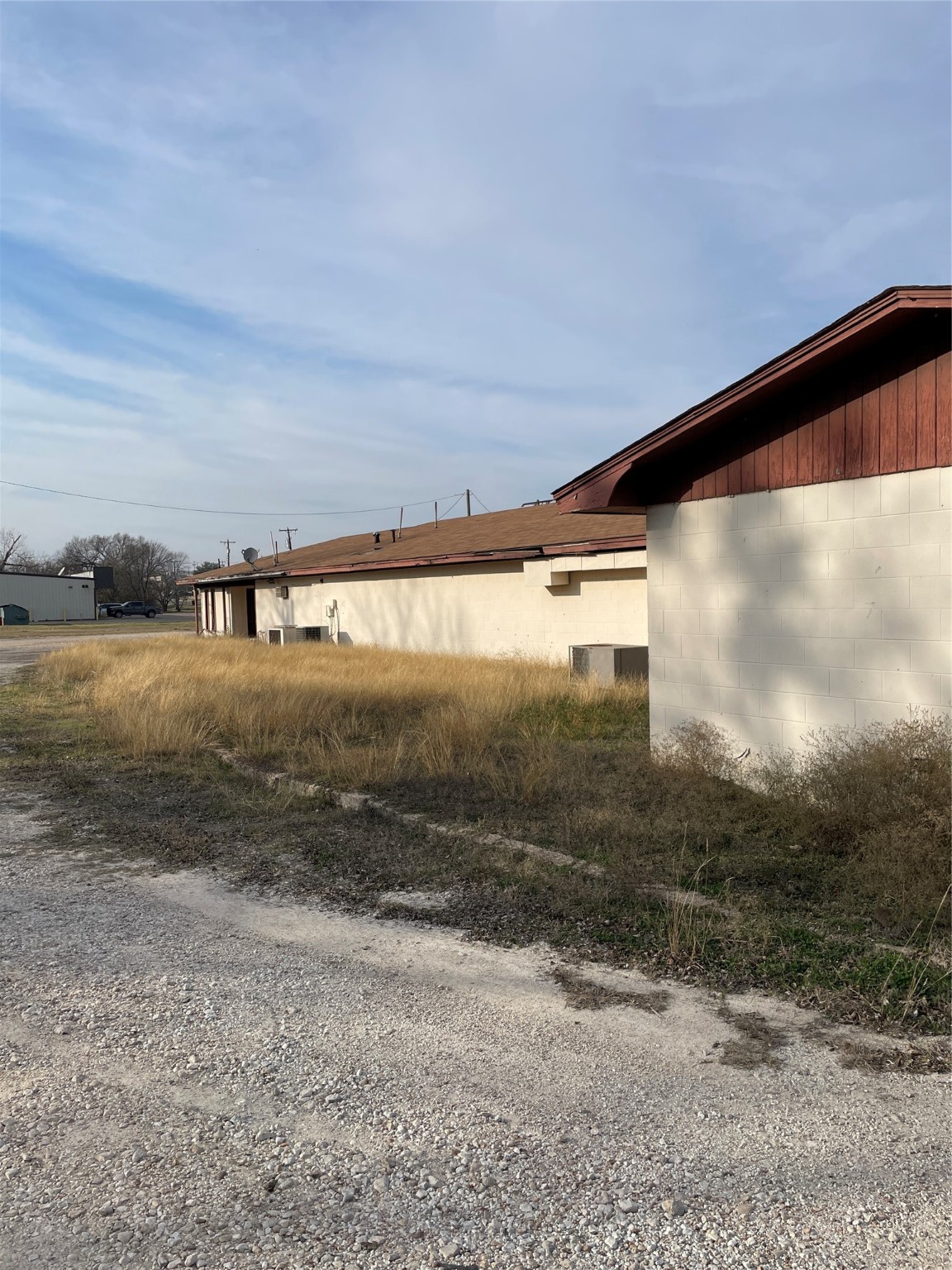 510 E Oak Street West TX 76691