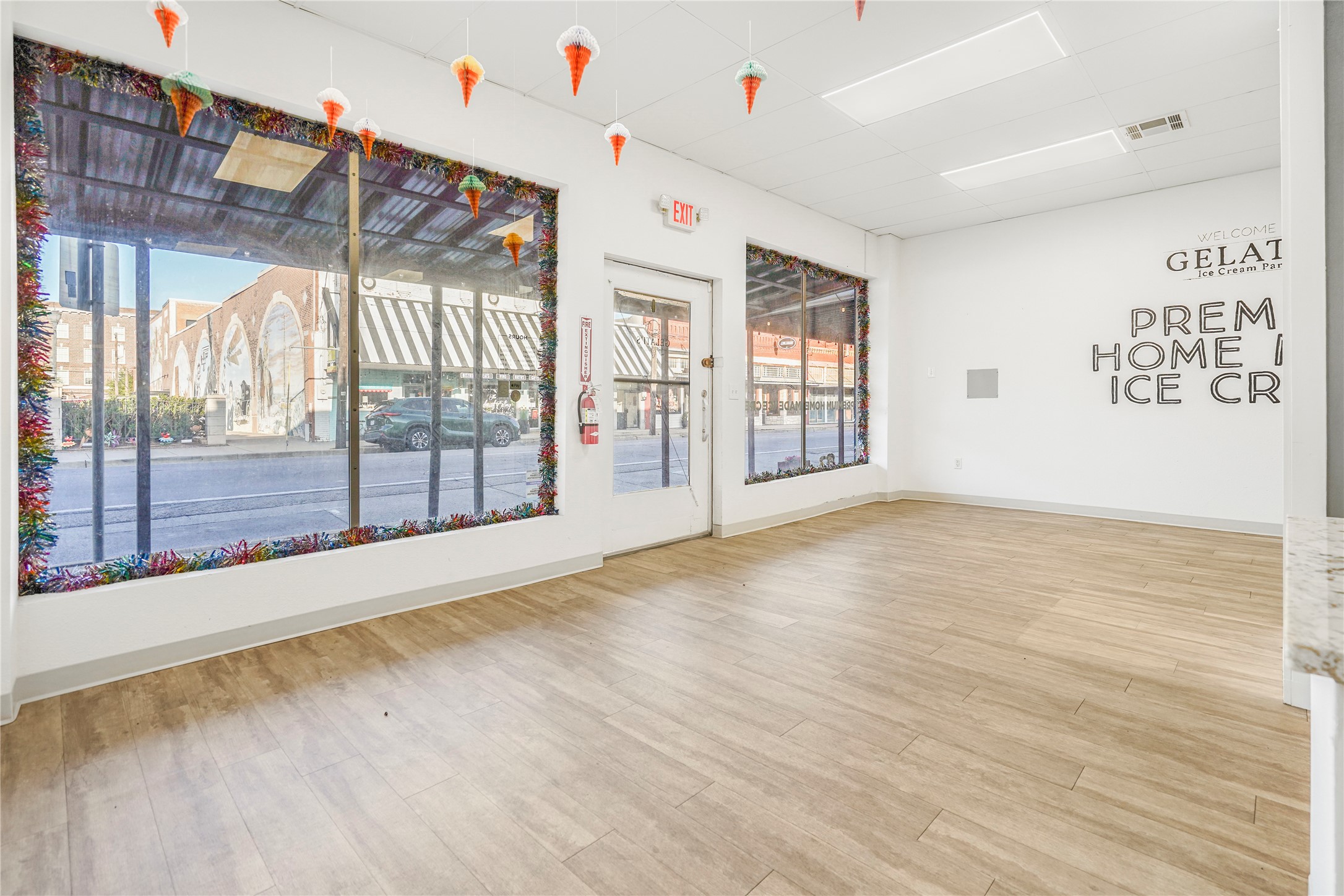 204 S Main Street Cleburne TX 76033