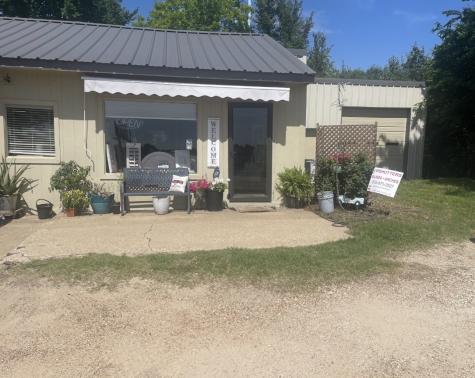 700 S Interstate Highway 45 Ennis TX 75119