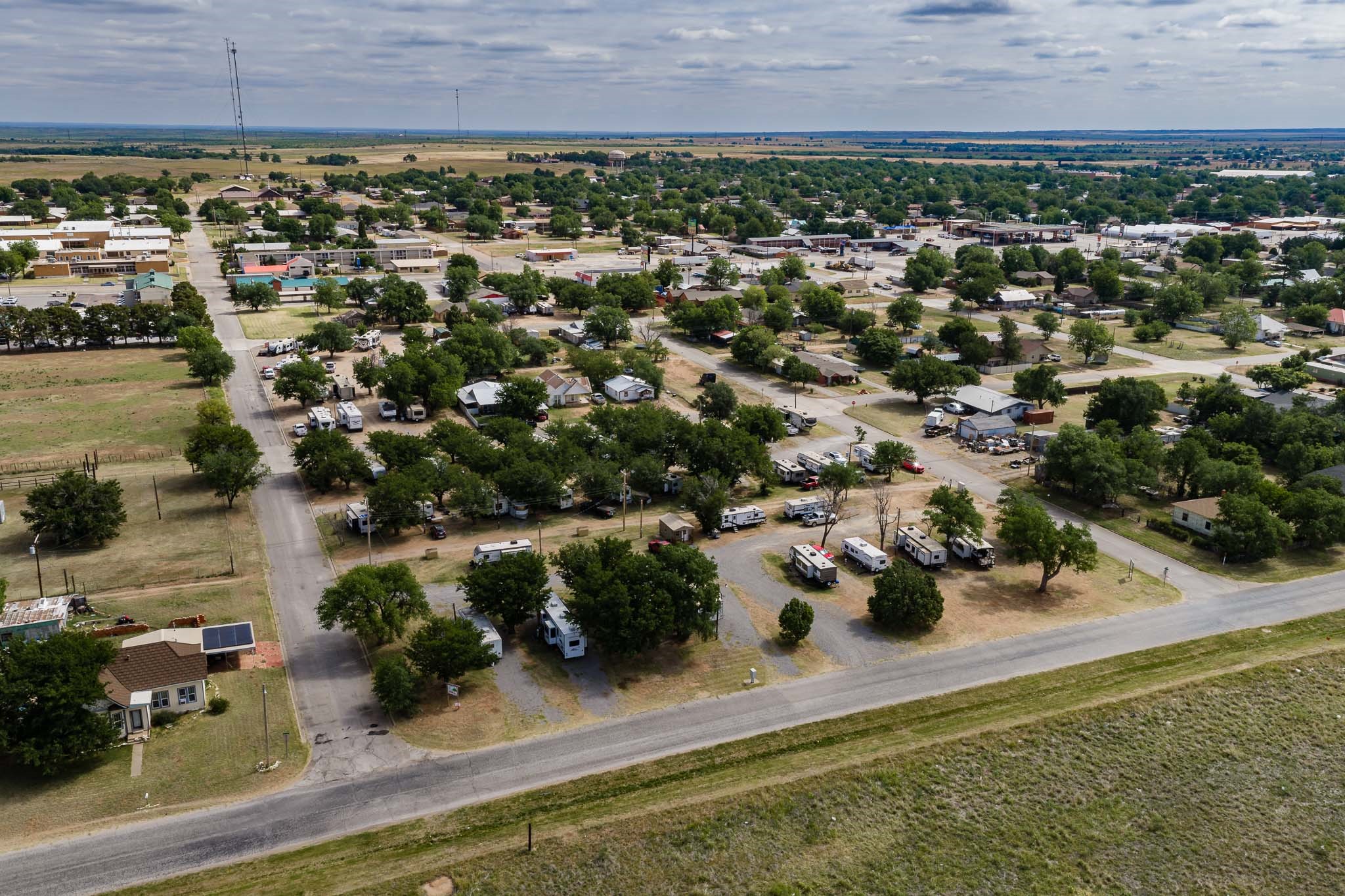 1604 C NW Childress TX 79201
