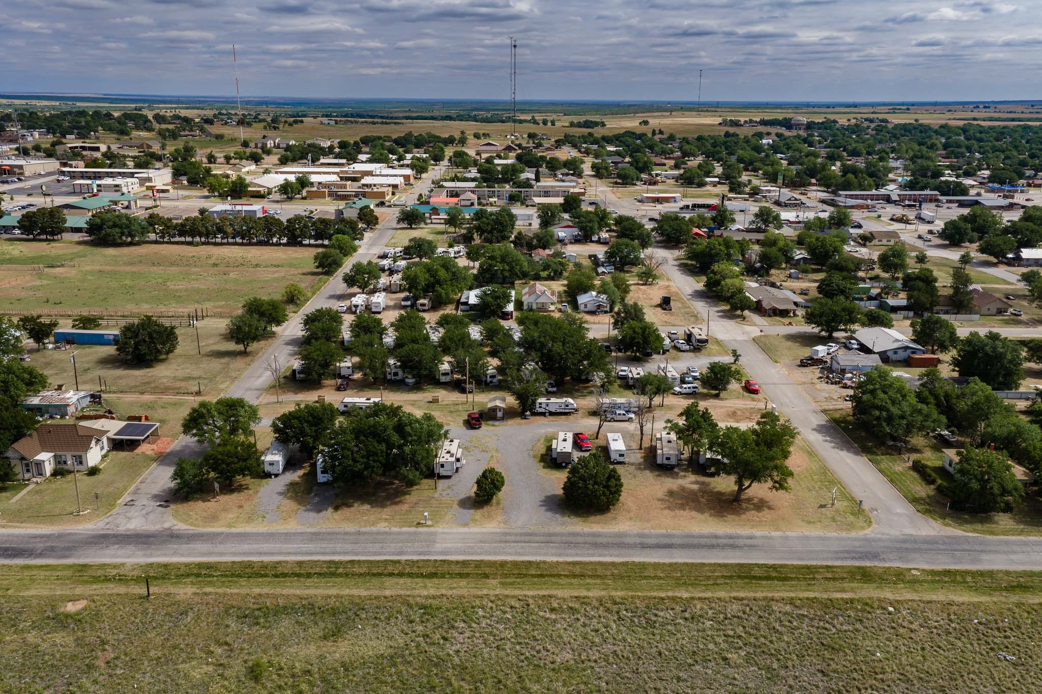 1604 C NW Childress TX 79201