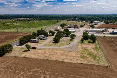 1604 C NW Childress TX 79201