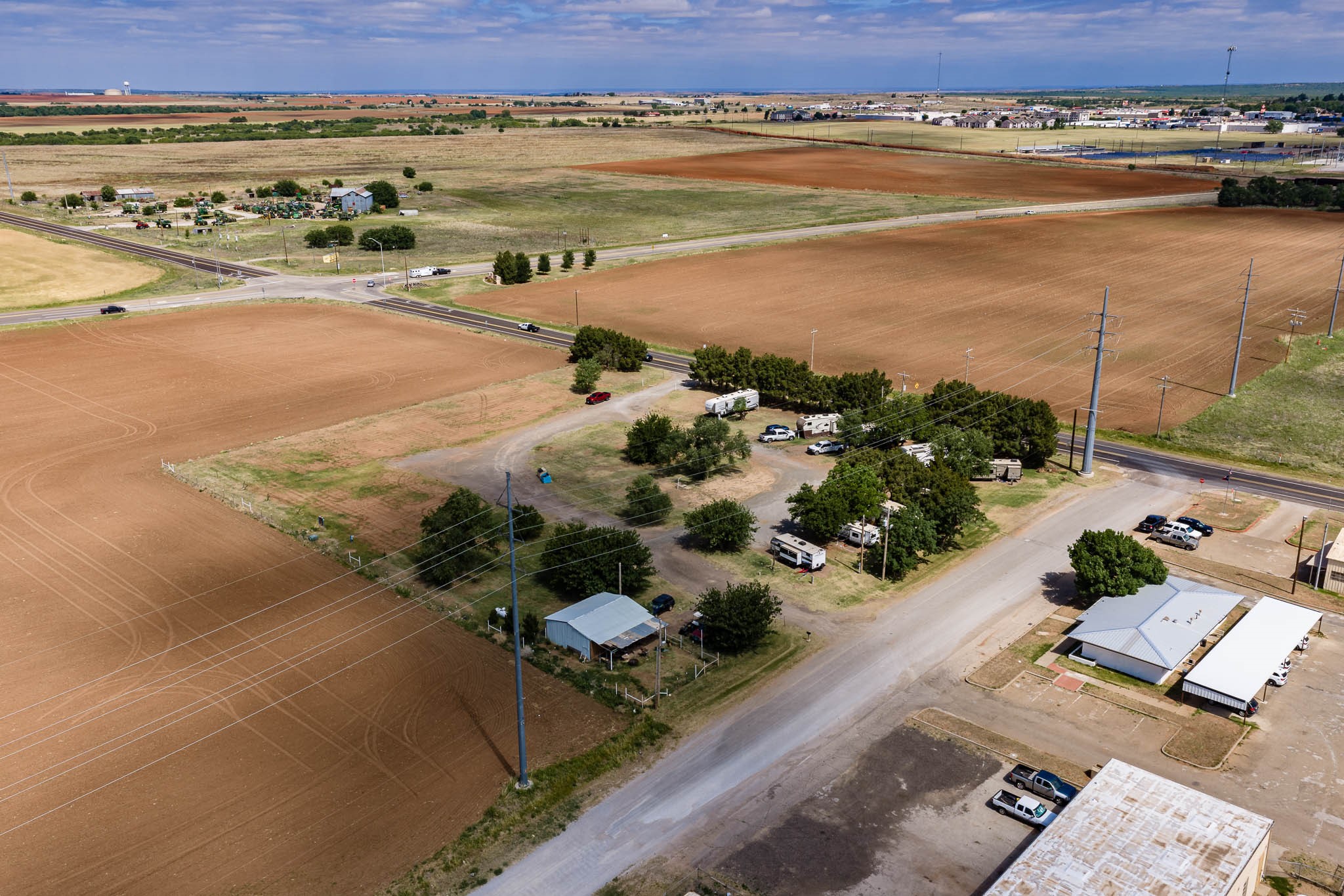 1604 C NW Childress TX 79201
