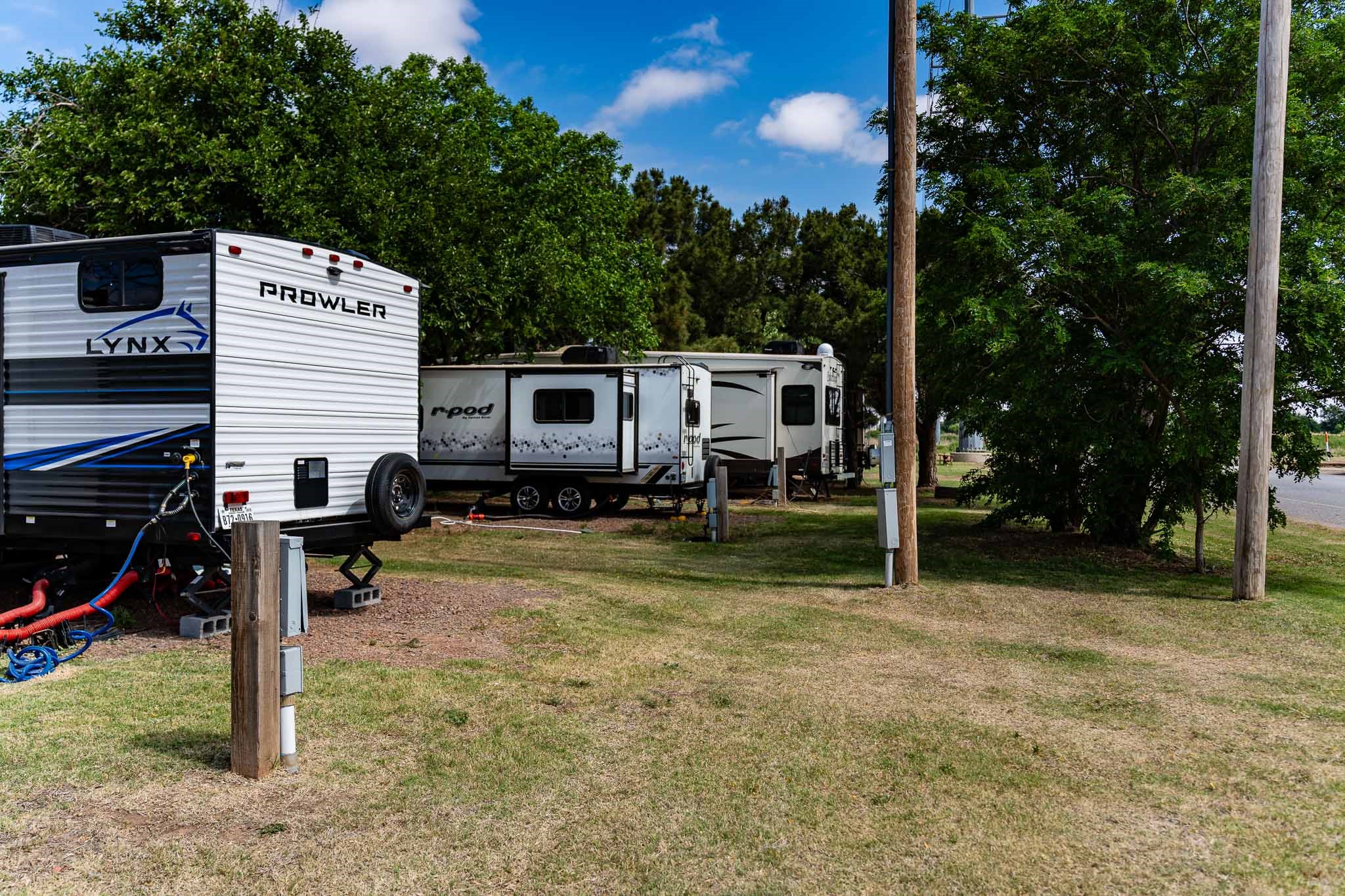 1604 C NW Childress TX 79201