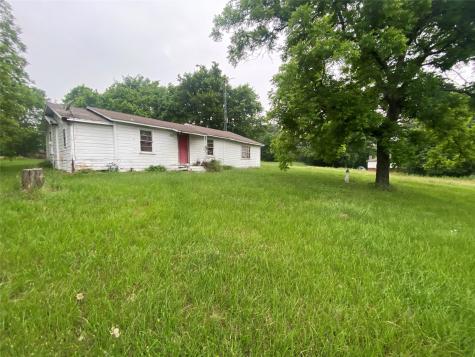 300 S Texas Street Emory TX 75440