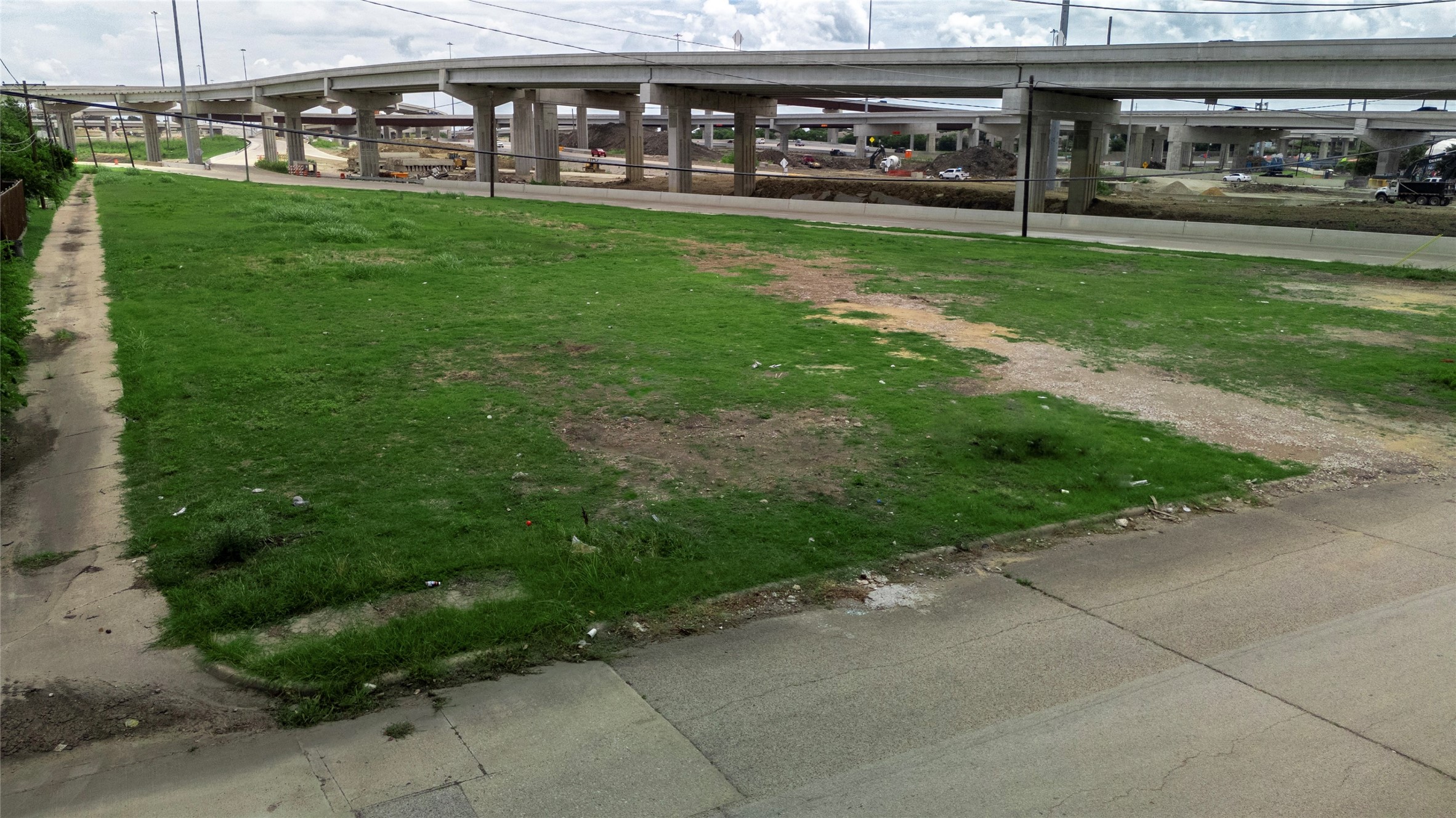 2390 Interstate 30 Mesquite TX 75150