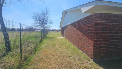 1215 W Cedar Creek Parkway Kemp TX 75143