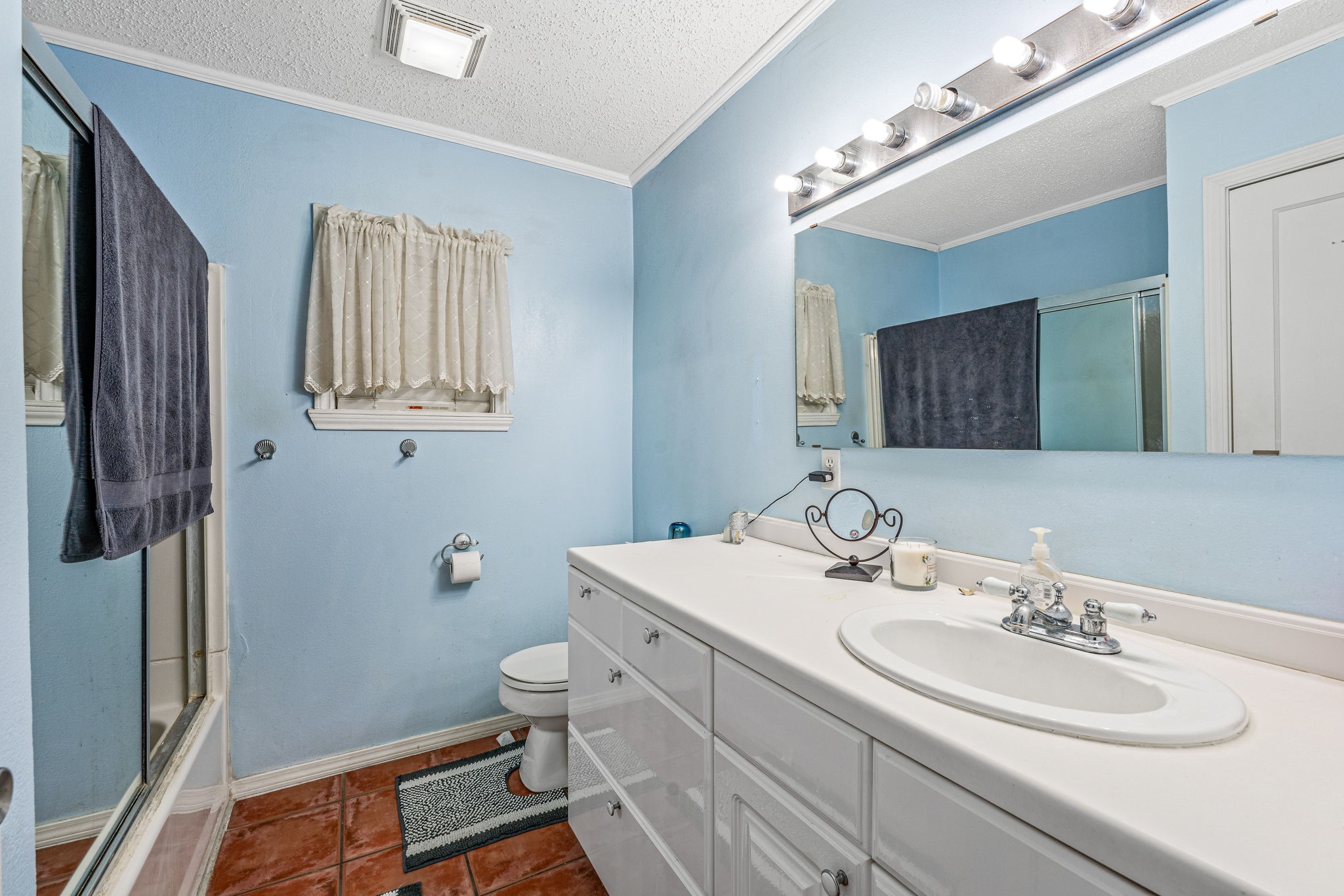 14330 S Highway 281 Santo TX 76472