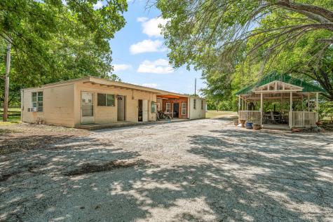 14330 S Highway 281 Santo TX 76472