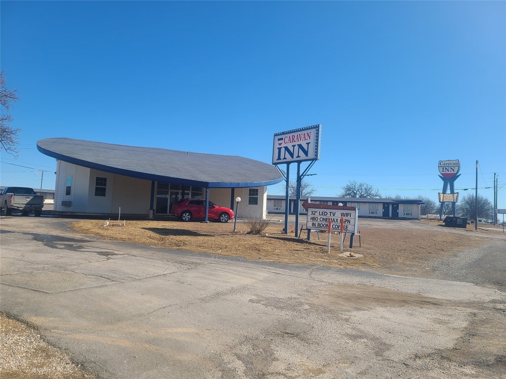 811 East Road Stephenville TX 76401