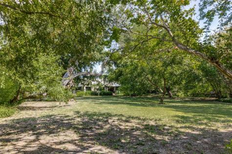 1226 E Campbell Road Garland TX 75044