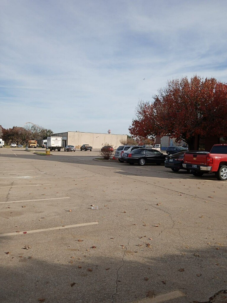 2101 E Randol Mill Road Arlington TX 76011