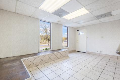 825 N Crockett Street Sherman TX 75090